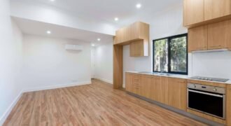 21 Shrewsbury Heights, LLANSANTFFRAID